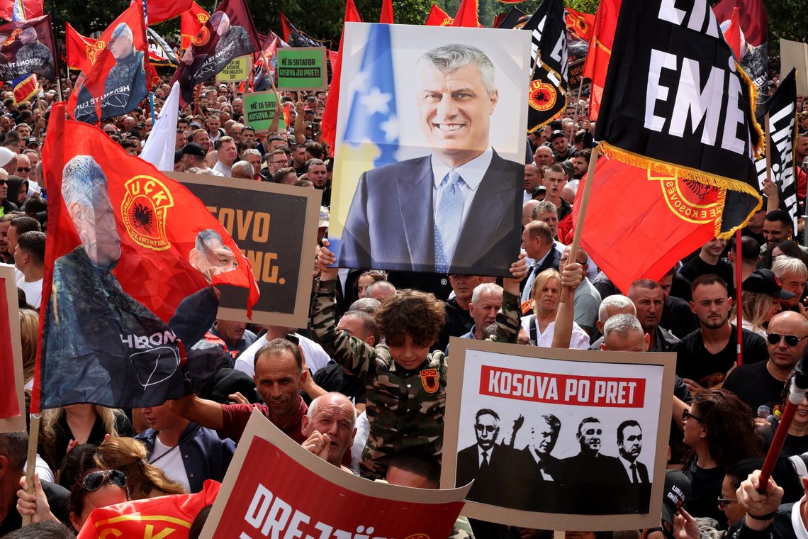 Były prezydent Kosowa Thaci skazany na 25 lat więzienia za zbrodnie wojenne Były prezydent Kosowa Thaci skazany na 25 lat więzienia za zbrodnie wojenne