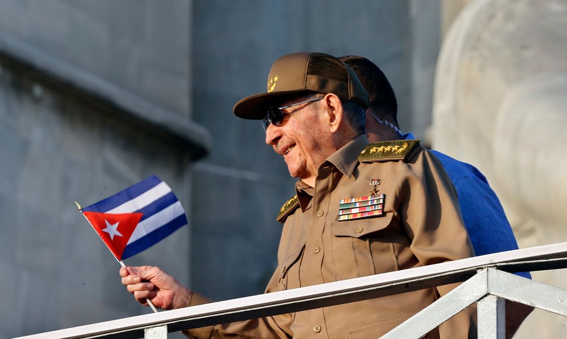 Były prezydent Kuby Raul Castro oskarżony o morderstwo Były prezydent Kuby Raul Castro oskarżony o morderstwo