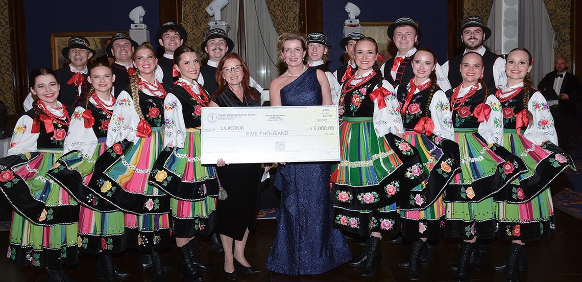 Charytatywny Bal Związku Lekarzy  Polskich w Ameryce już od ponad siedmiu dekad wspiera fundusz stypendialny