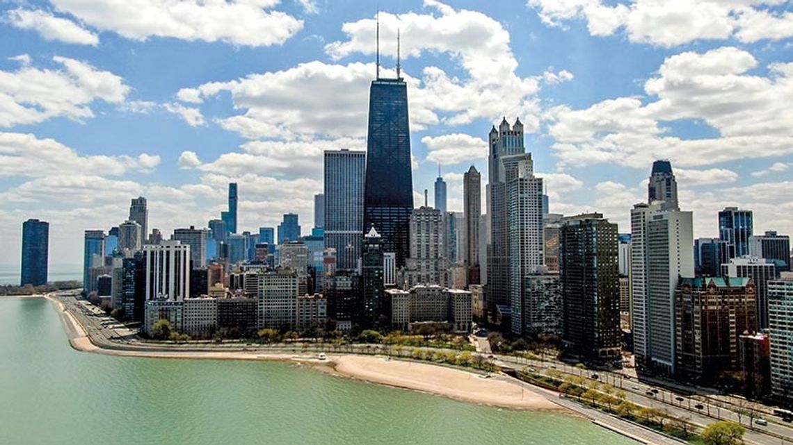 Chicago i Illinois od piątku w pełni otwarte (WIDEO)