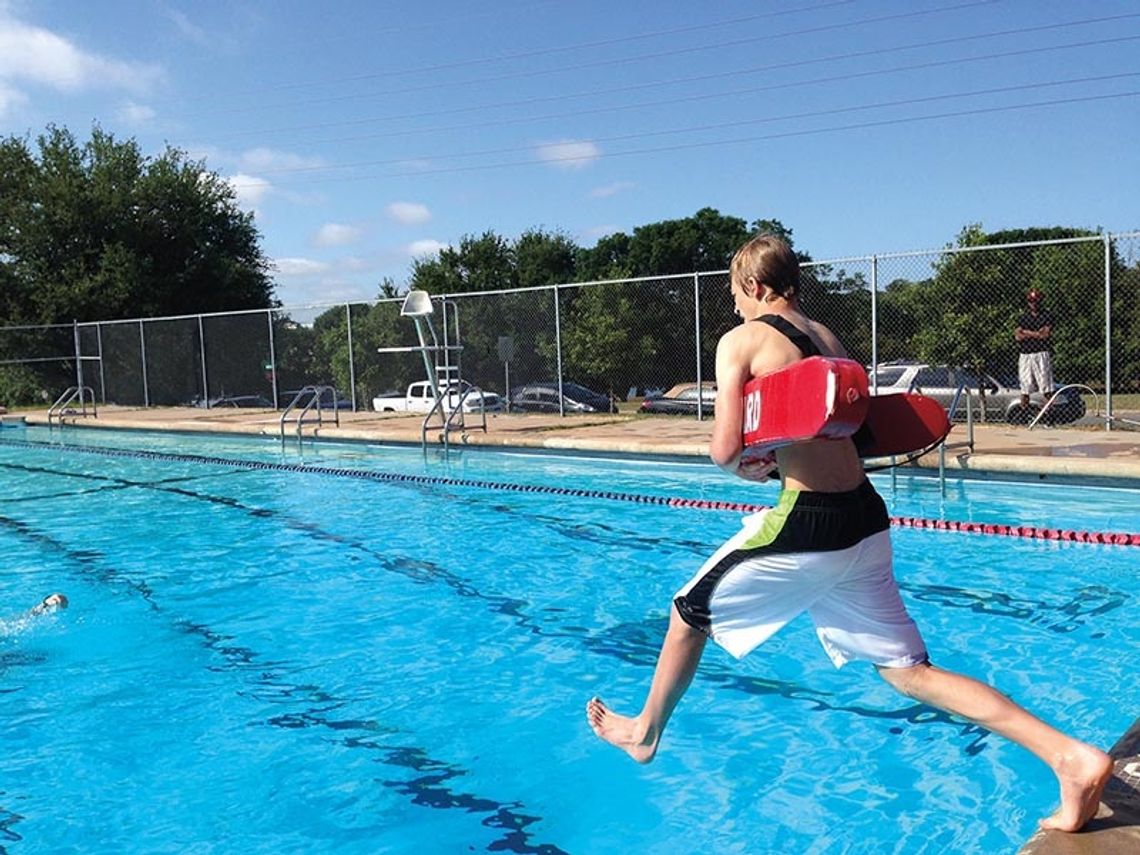 Chicagowskie baseny już zamknięte, lecz plaże otwarte do Labor Day