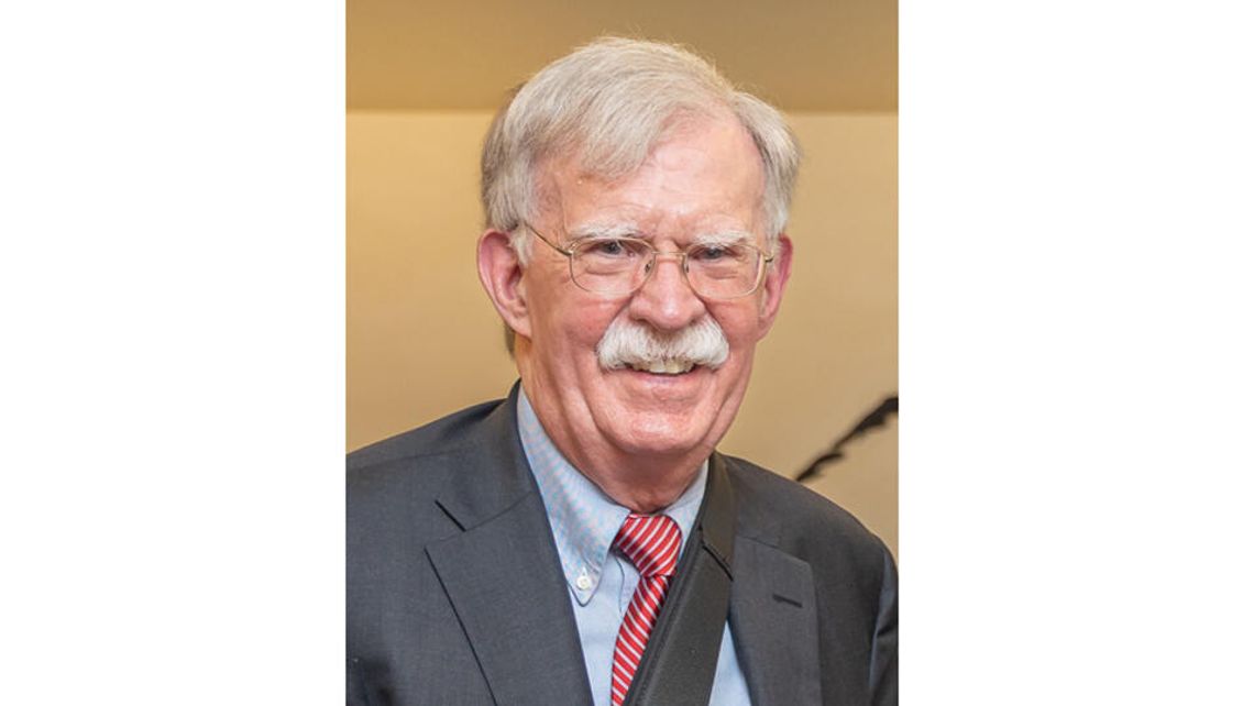 CNN: były doradca Trumpa John Bolton zamierza przyznać się do przetrzymania tajnych dokumentów