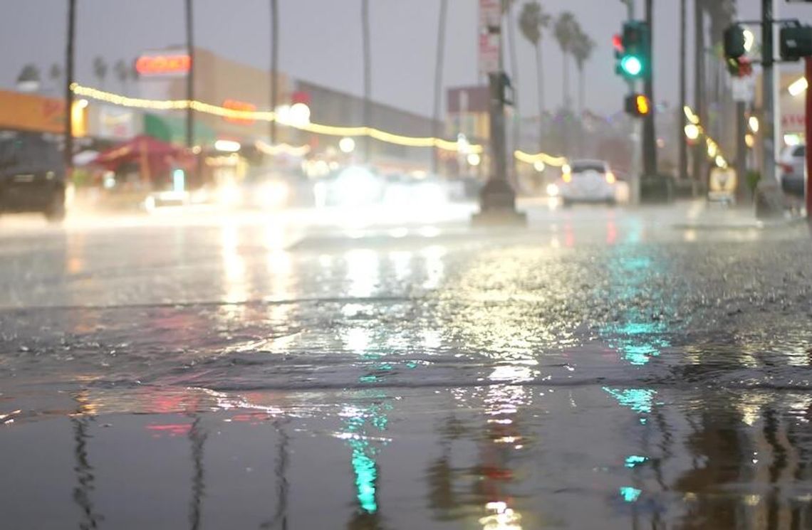 Co najmniej dwie osoby zginęły w wyniku burzy w Kalifornii