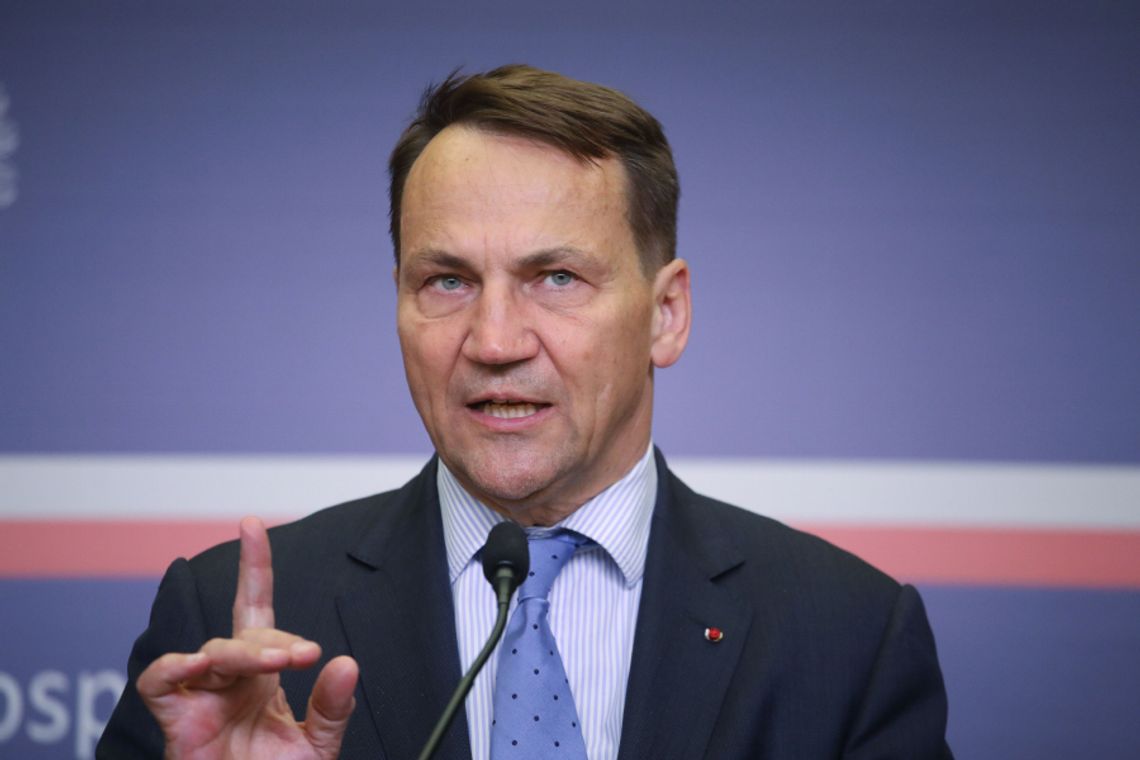 Czechy. Sikorski: wojna zakończy się, gdy Moskwa uzna, że inwazja na Ukrainę była błędem