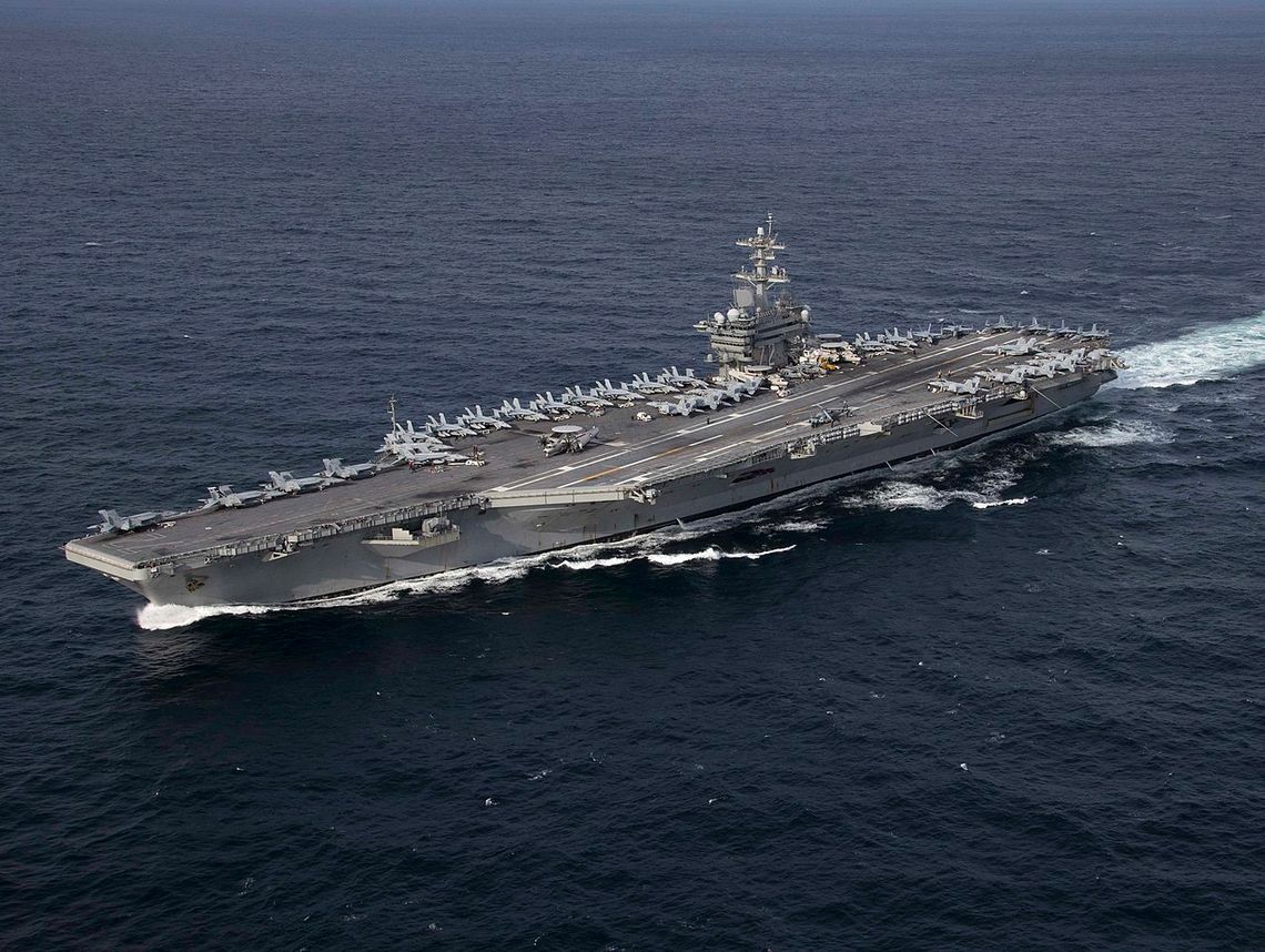 Demokraci chcą wyjaśnień ws. warunków panujących na lotniskowcu USS Abraham Lincoln Demokraci chcą wyjaśnień ws. warunków panujących na lotniskowcu USS Abraham Lincoln