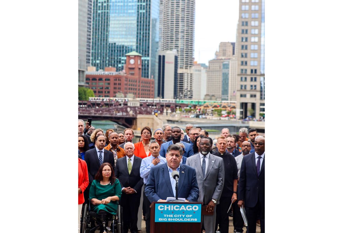 Demokraci potępili plany Trumpa ws. wysłania Gwardii Narodowej do Chicago i innych miast Demokraci potępili plany Trumpa ws. wysłania Gwardii Narodowej do Chicago i innych miast