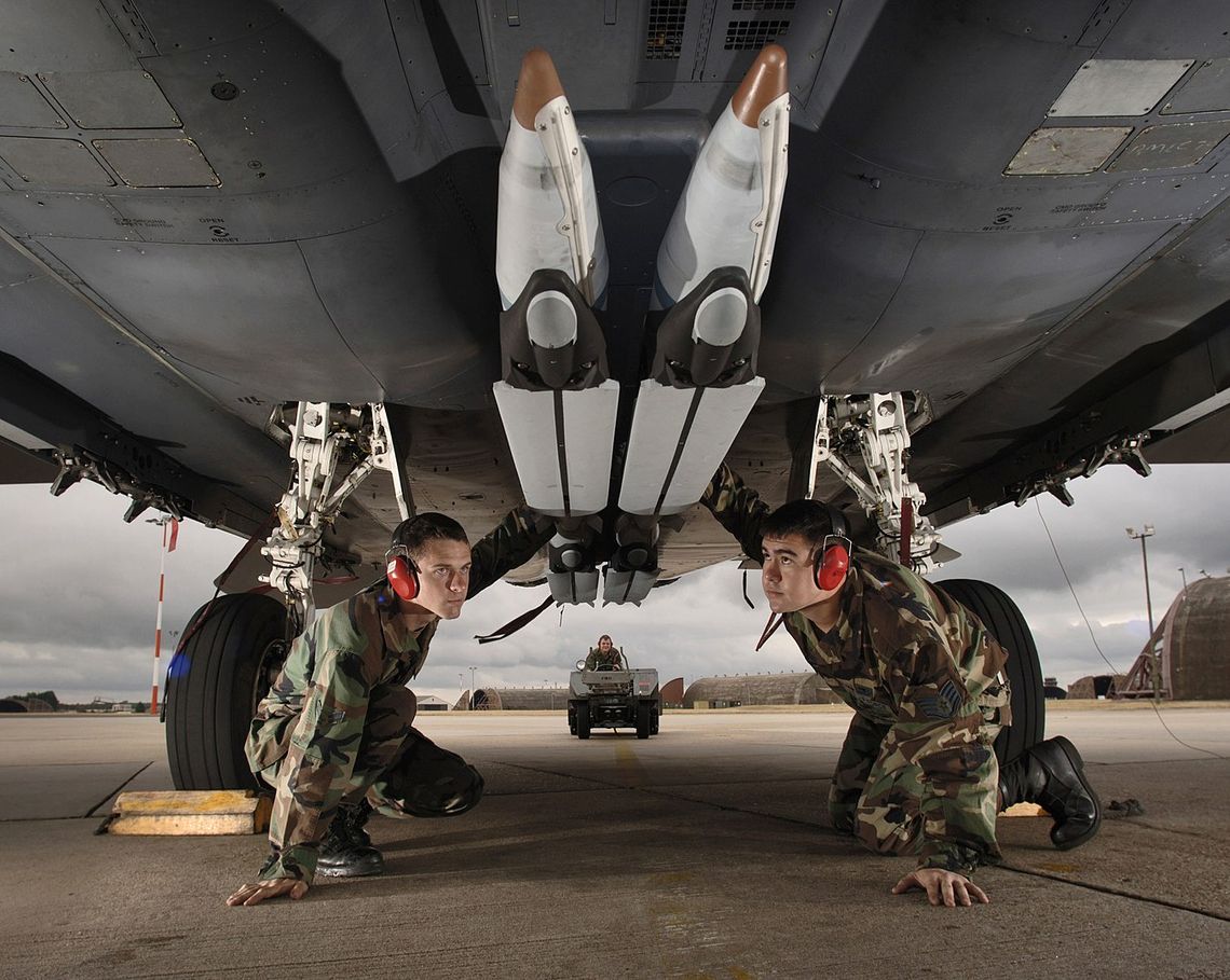 Departament Stanu zatwierdził sprzedaż bomb lotniczych GBU-39/B dla Polski