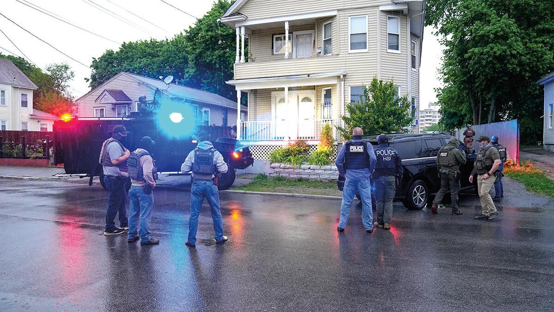 Deportacje nie tylko kryminalistów – kto trafia w ręce ICE