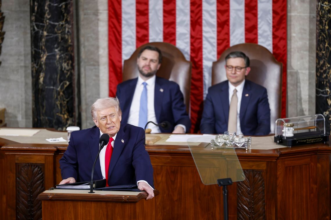 Donald Trump ogłosił w orędziu triumf po pierwszym roku rządów i zagroził Iranowi Donald Trump ogłosił w orędziu triumf po pierwszym roku rządów i zagroził Iranowi