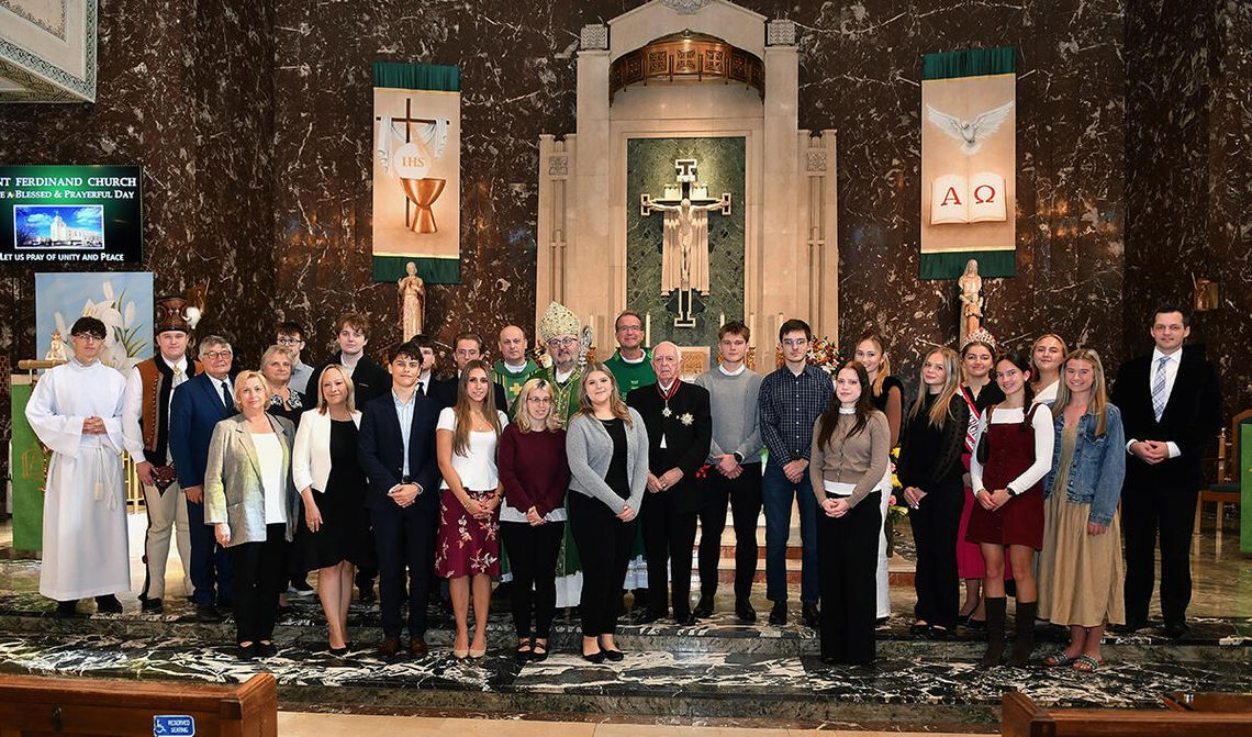 Doroczna msza święta Ligi Katolickiej Pomocy Religijnej Polsce i Polonii z okazji Miesiąca Polskiego Dziedzictwa Narodowego Doroczna msza święta Ligi Katolickiej Pomocy Religijnej Polsce i Polonii z okazji Miesiąca Polskiego Dziedzictwa Narodowego