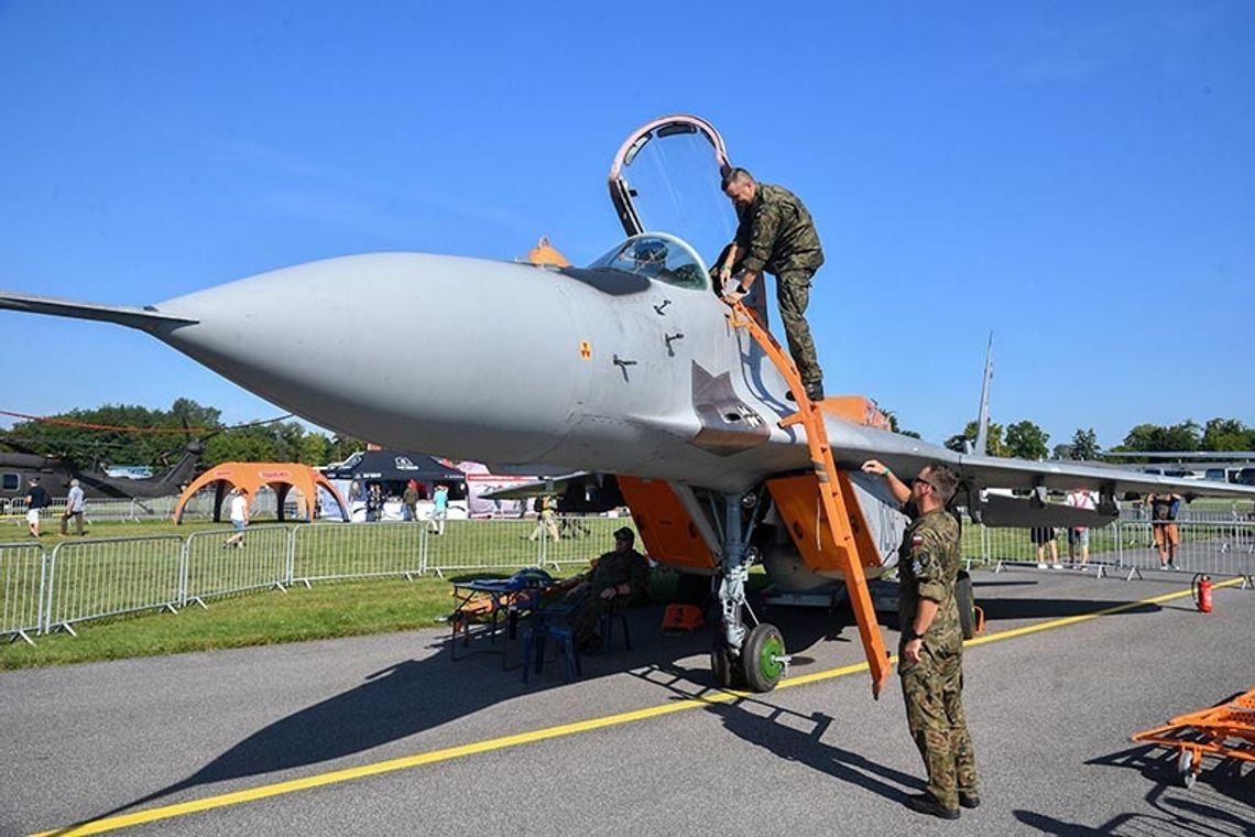 Dowództwo Generalne: samolot MiG-29 zgubił w locie zbiornik na paliwo, nikt nie ucierpiał