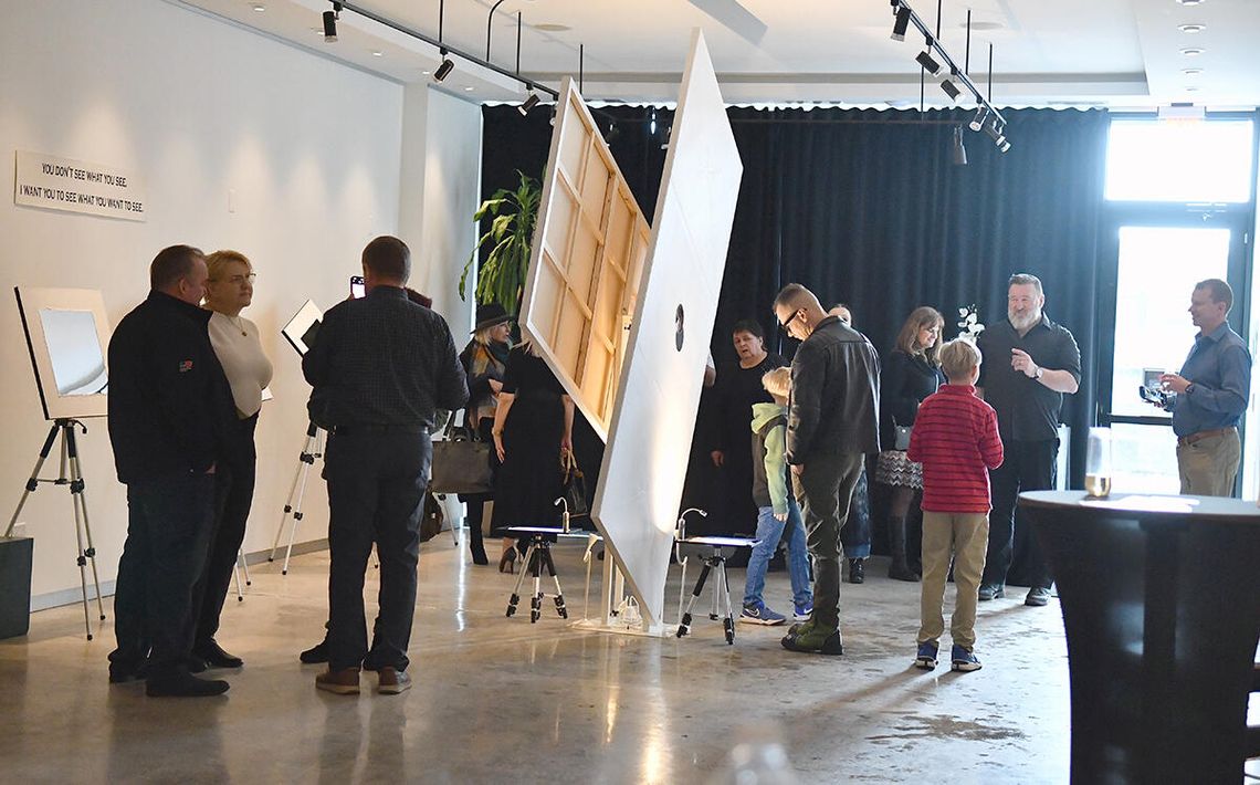 Dziesięć lat dialogu ze sztuką na wspaniały cel