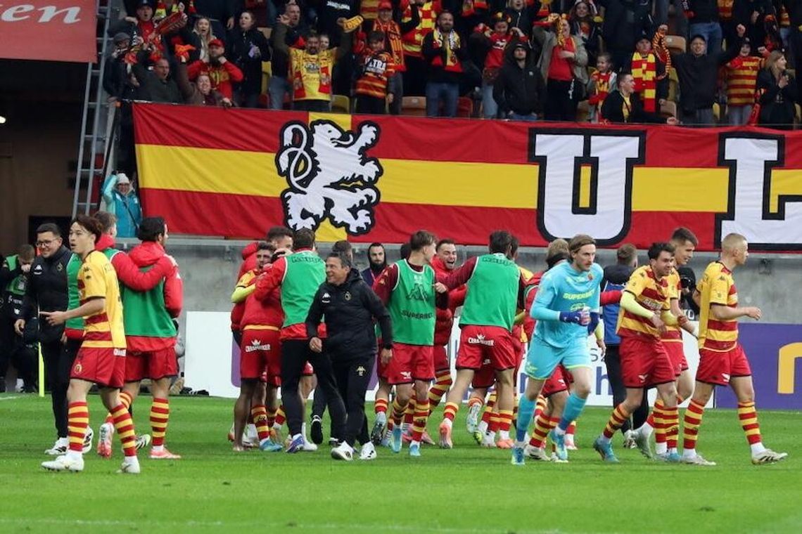 Ekstraklasa  - Jagiellonia wiceliderem, ważne zwycięstwo Widzewa