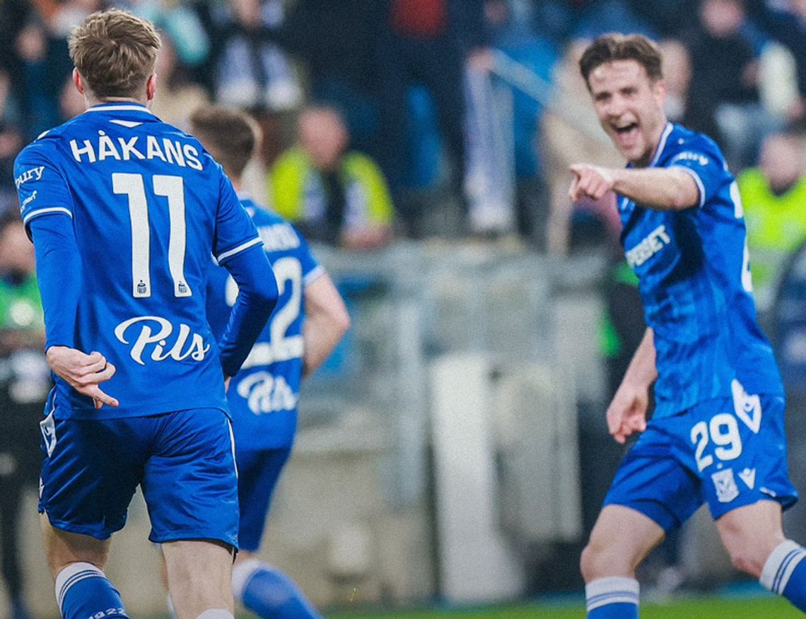 Ekstraklasa piłkarska - pewne zwycięstwa lidera i wicelidera
