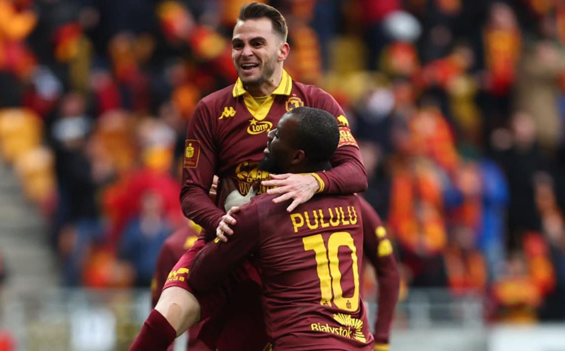 Ekstraklasa piłkarska - popis Jagiellonii, remis osłabionej Legii