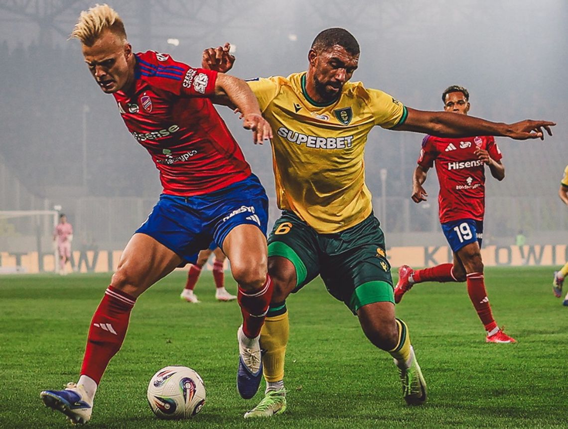 Ekstraklasa piłkarska - Raków wywiązał się z roli faworyta Ekstraklasa piłkarska - Raków wywiązał się z roli faworyta