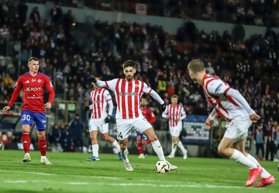 Ekstraklasa piłkarska - tylko trzy gole w sobotnich meczach