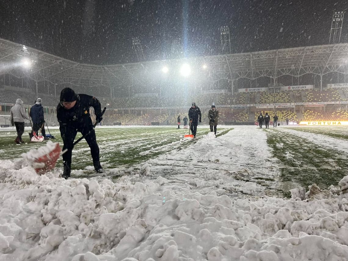 Ekstraklasa piłkarska - zima w głównej roli, dwa mecze przełożone