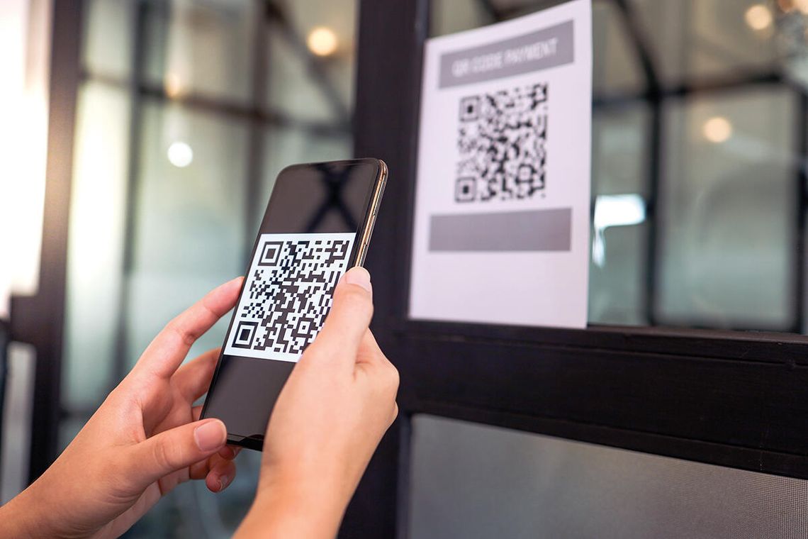 Fałszywe kody QR – jedno skanowanie może kosztować utratę pieniędzy Fałszywe kody QR – jedno skanowanie może kosztować utratę pieniędzy