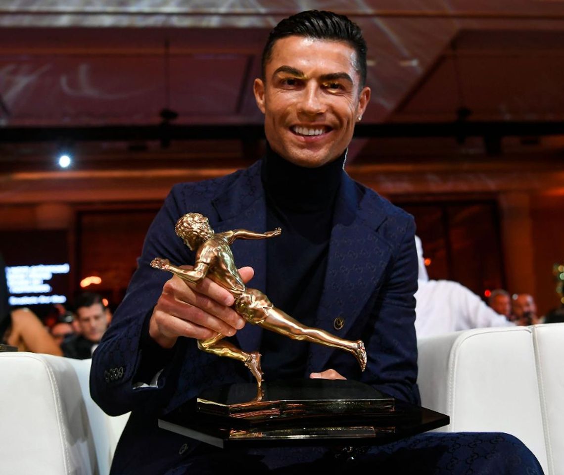 "Forbes": Ronaldo najlepiej zarabiającym sportowcem na świecie