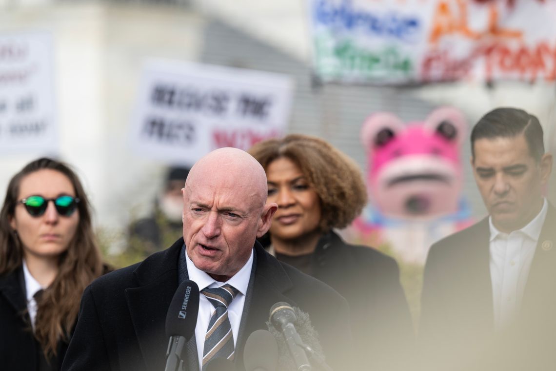 Fox News: FBI planuje przesłuchania polityków Demokratów ws. ich apelu do wojska