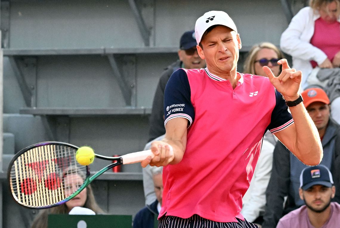 French Open - Hurkacz wyeliminowany. Bolesne pożegnanie z Paryżem