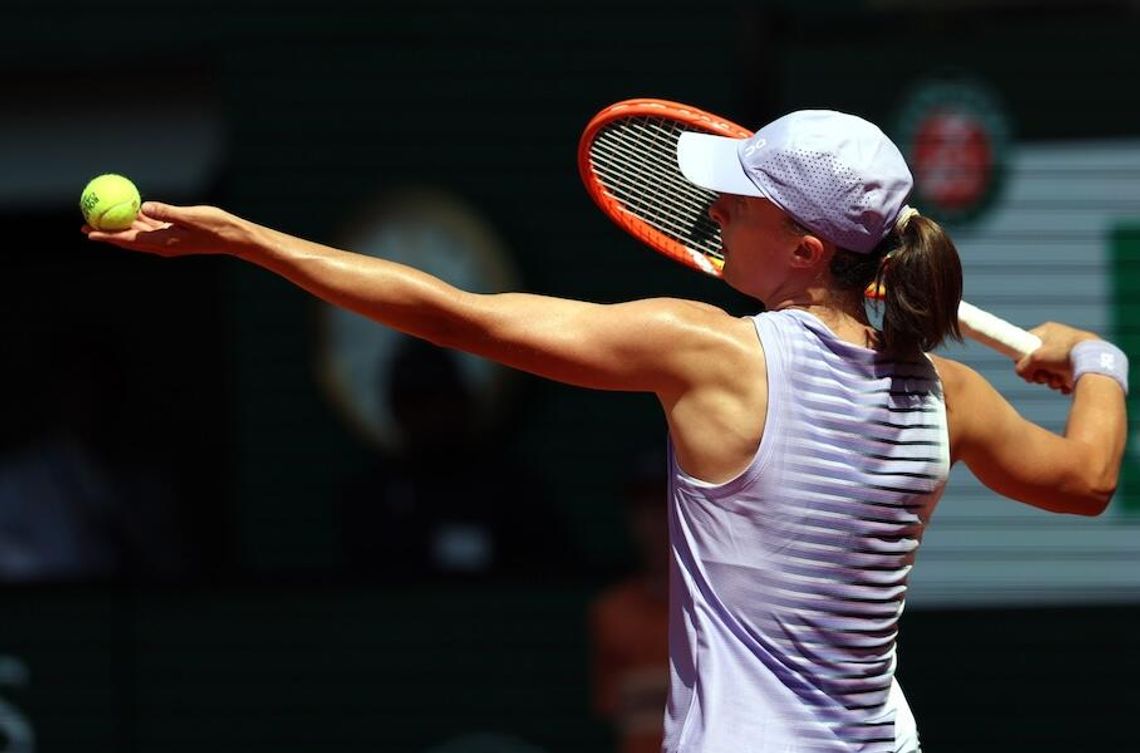 French Open - Świątek lepsza od Jones w pierwszej rundzie French Open - Świątek lepsza od Jones w pierwszej rundzie