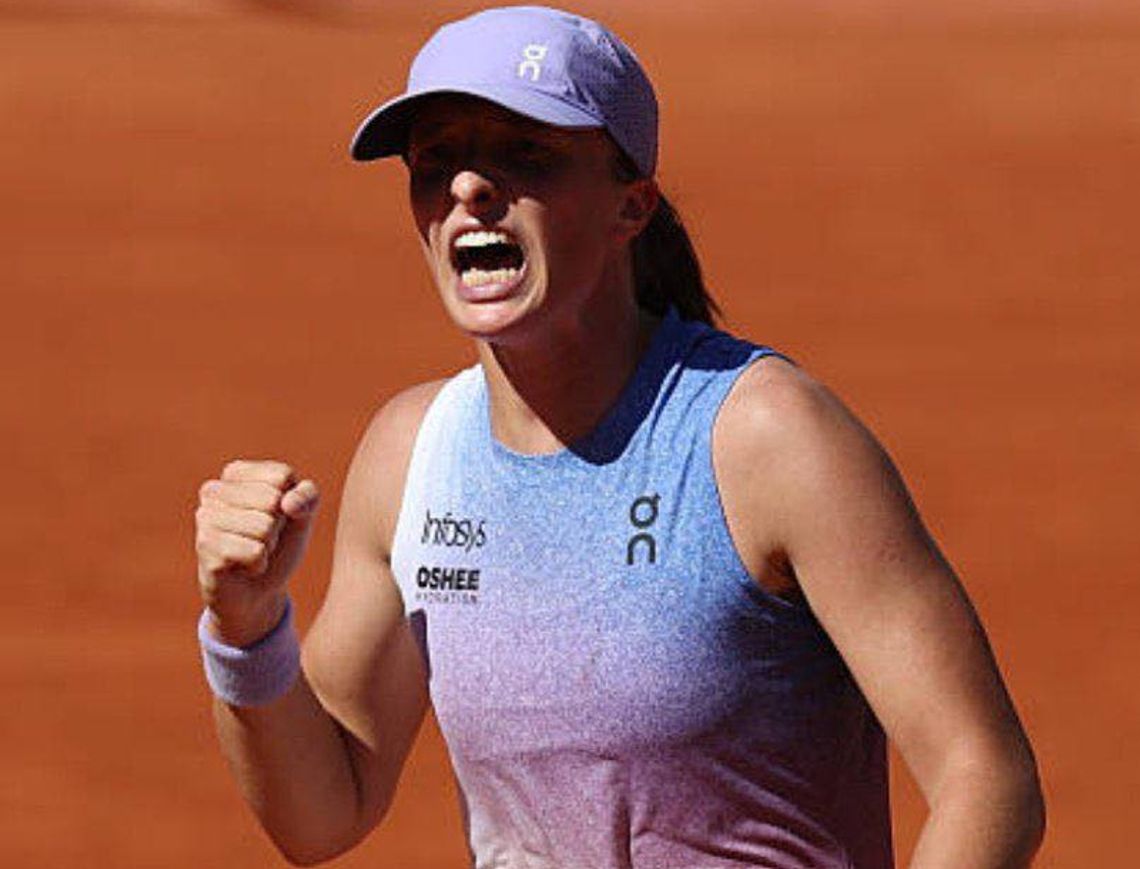 French Open - Świątek pokonała Rybakinę w 1/8 finału