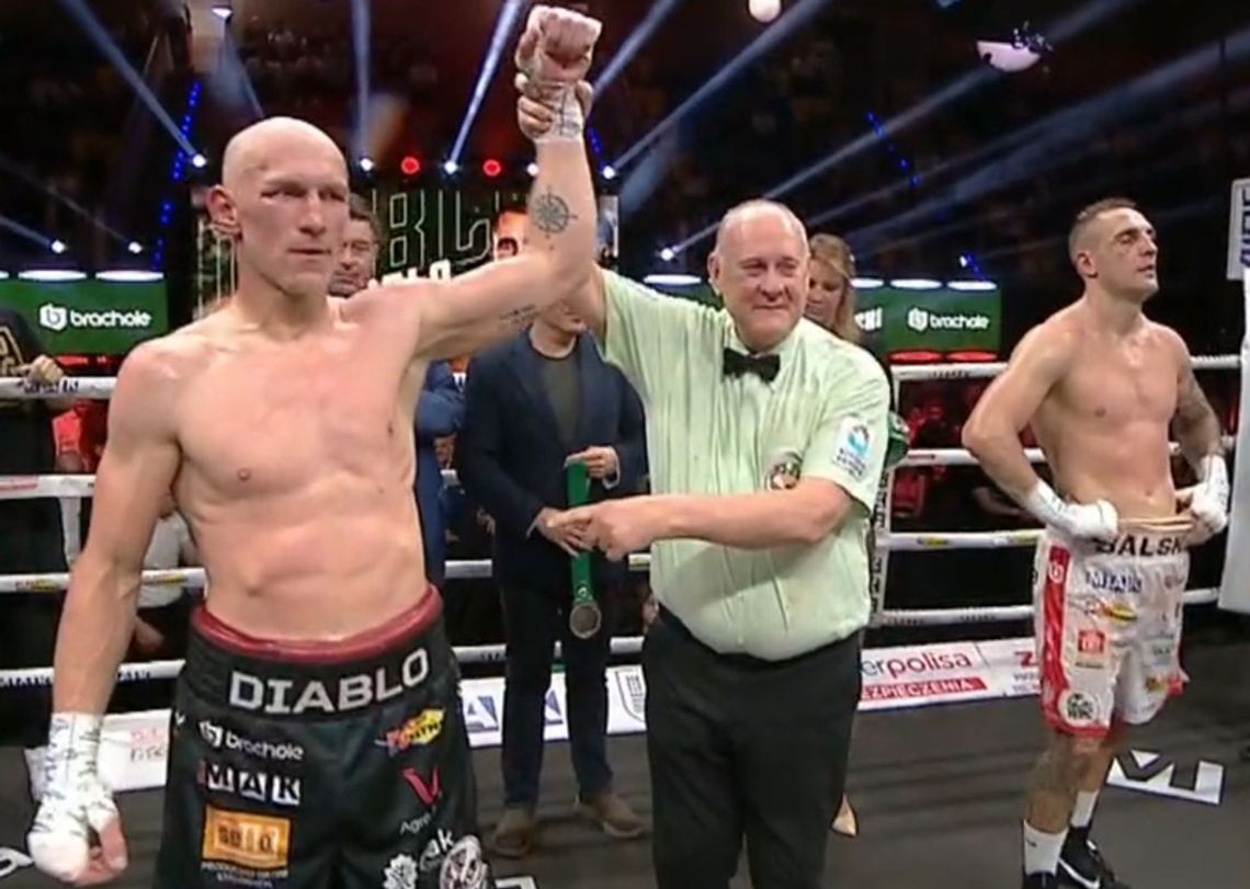 Gala boksu w Kaliszu - Włodarczyk pokonał Balskiego w walce o pas federacji WBC