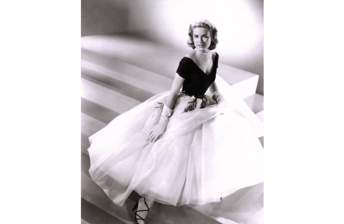 Grace w złotej klatce