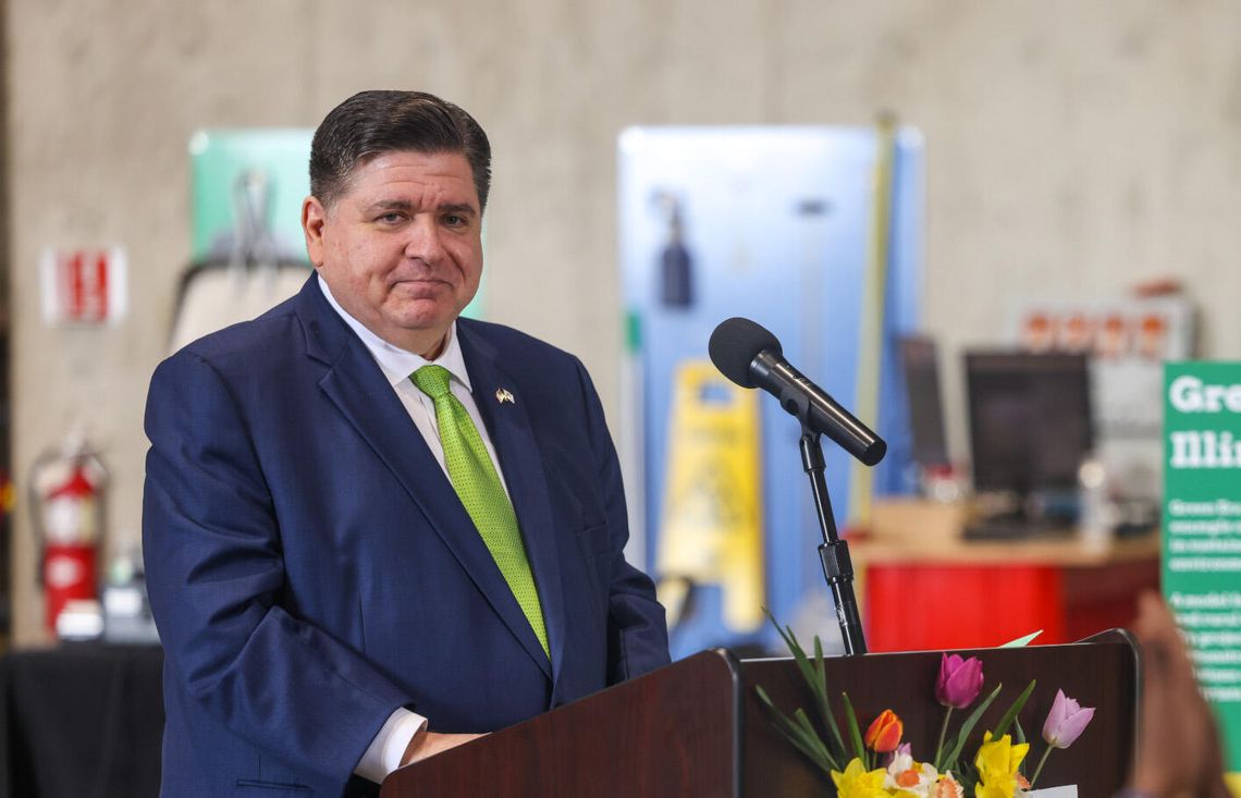 Gubernator Pritzker będzie zeznawał przed Kongresem ws. polityki imigracyjnej Illinois