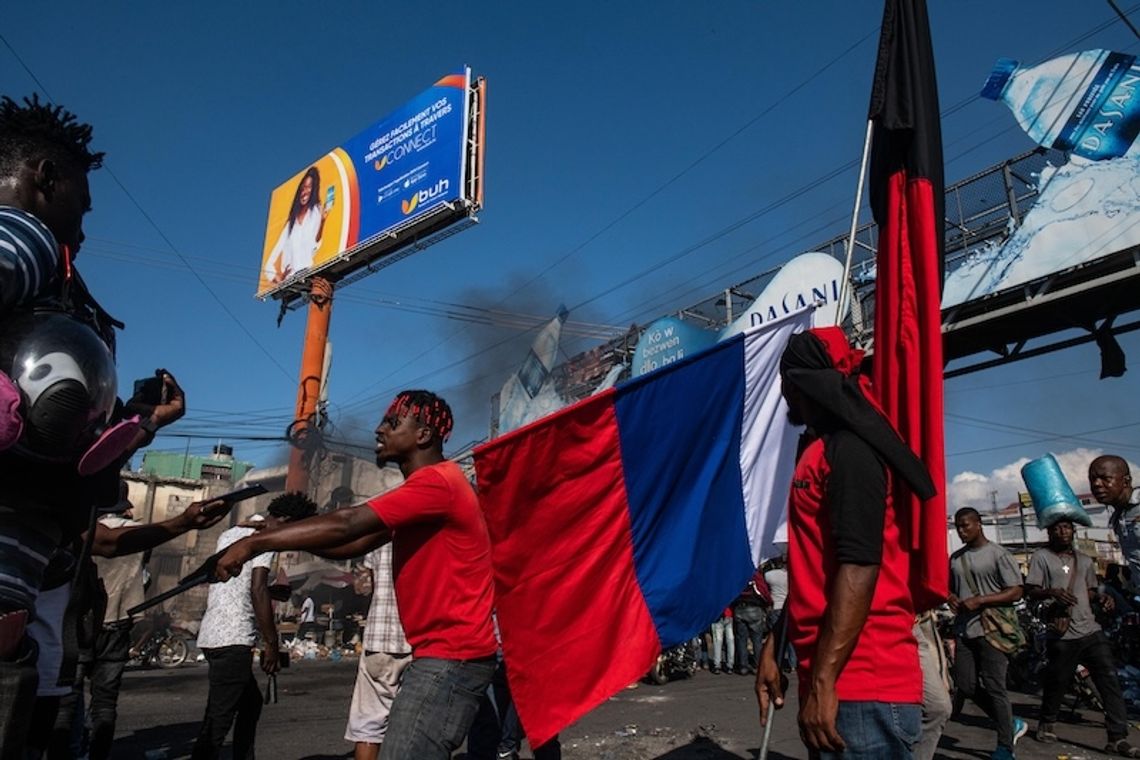 Haiti. Ewakuacja personelu ambasady USA wobec zagrożenia ze strony zbrojnych band