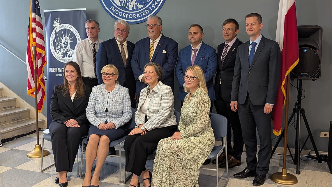 Hubert Cioromski nowym prezesem Kongresu Polonii Amerykańskiej Hubert Cioromski nowym prezesem Kongresu Polonii Amerykańskiej