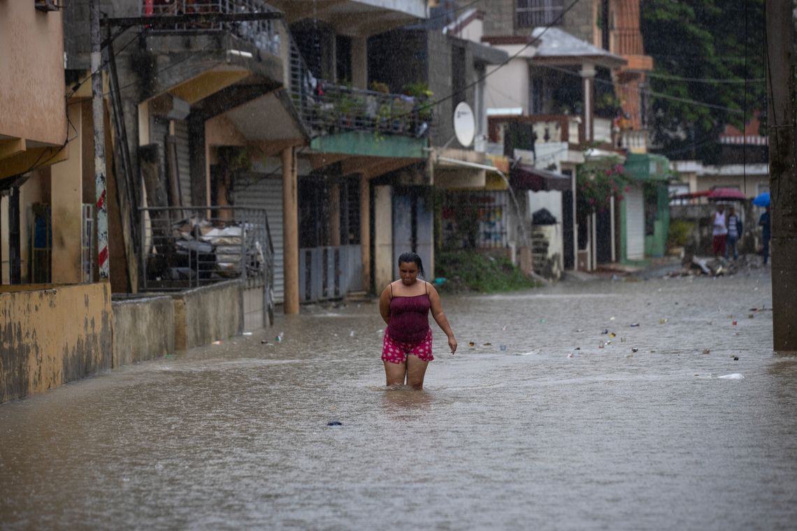 Huragan Melissa przybiera na sile, wyspa przygotowuje się na najgorsze