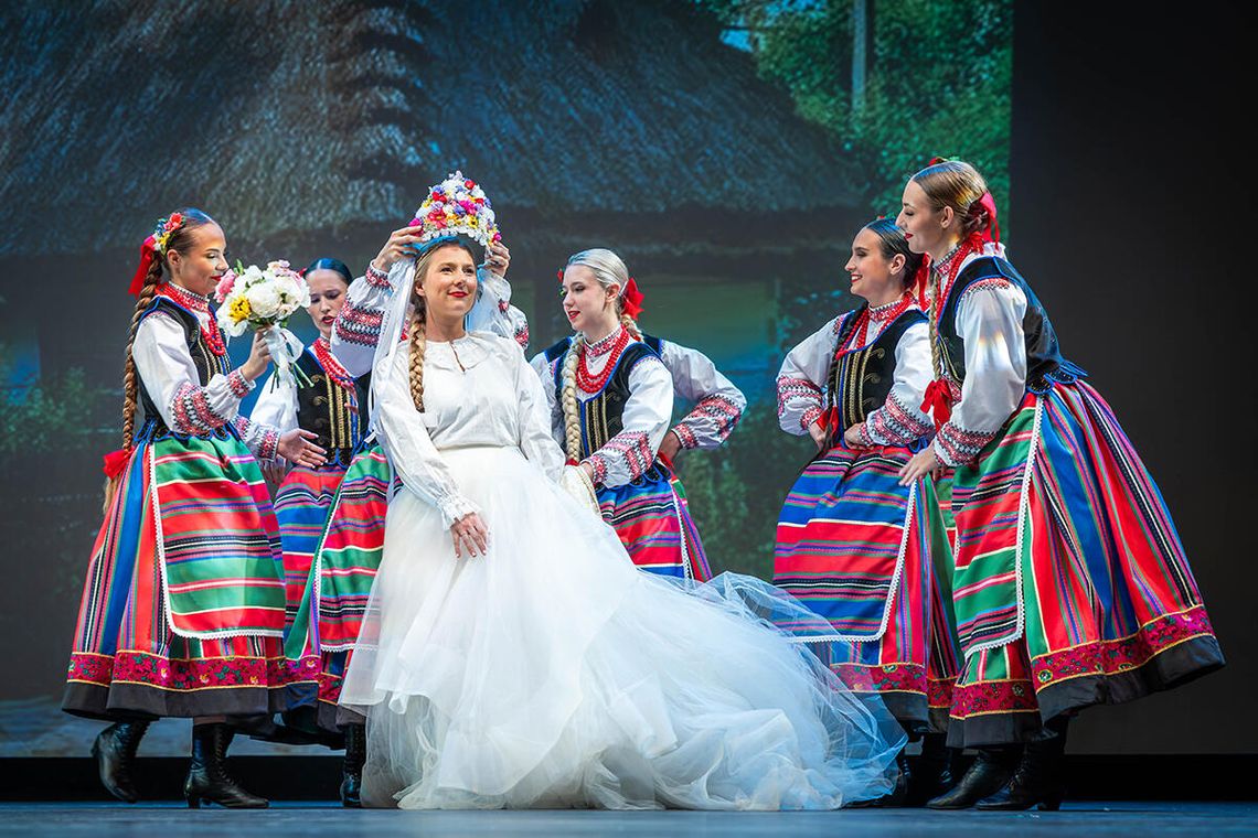 I było weselisko… czyli 40 urodziny Zespołu Pieśni i Tańca POLONIA