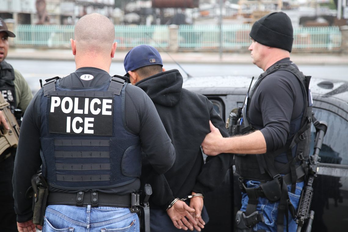 ICE odpiera zarzuty „porwań” imigrantów w Chicago: działamy zgodnie z prawem