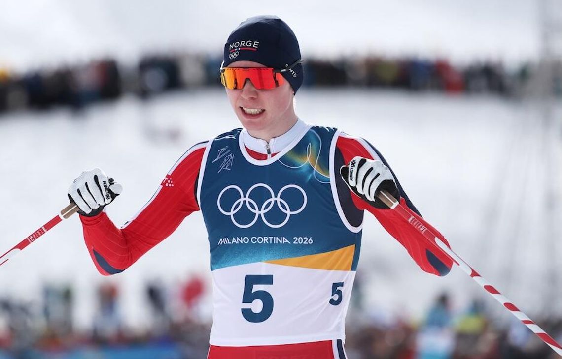 Igrzyska 2026: kombinacja norweska - kolejny triumf Norwega Oftebro, Polacy na końcu