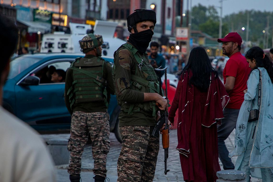 Indie zaatakowały Pakistan; 36 zabitych po obu stronach granicy; świat apeluje o powściągliwość