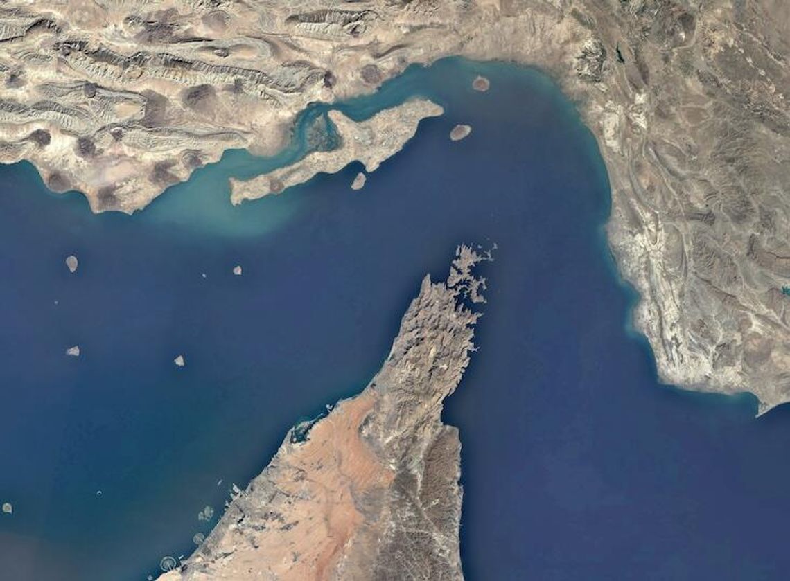 Iran zaatakował trzy kontenerowce w cieśninie Ormuz, dwa z nich przejął