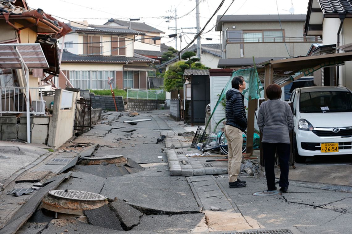 Japonia. Liczba ofiar wstrząsów na wyspie Kiusiu wzrosła do 41 (ZDJĘCIA)