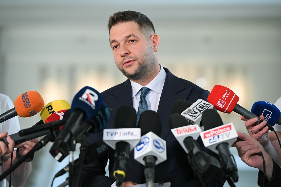 Jest wniosek do PE o uchylenie immunitetu Patrykowi Jakiemu oraz zgodę na jego zatrzymanie i przymusowe doprowadzenie Jest wniosek do PE o uchylenie immunitetu Patrykowi Jakiemu oraz zgodę na jego zatrzymanie i przymusowe doprowadzenie