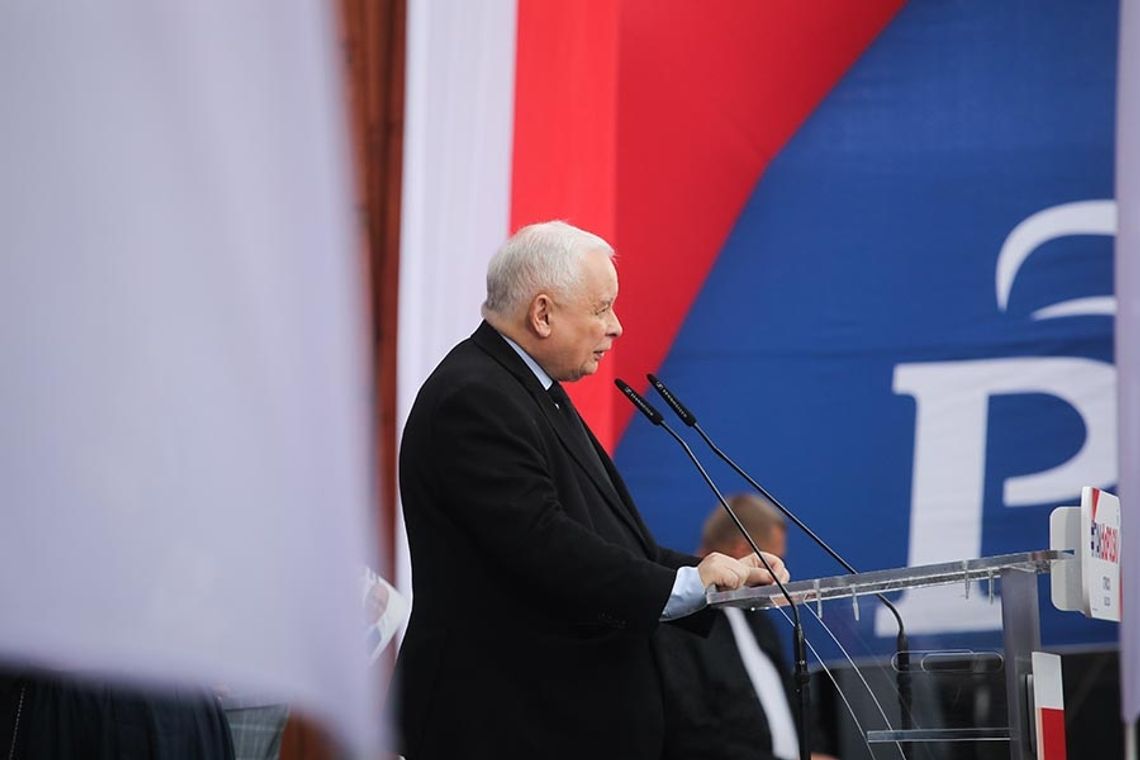 Kaczyński: ok. 50 tys. osób wpłaciło darowizny na PiS; ja wpłaciłem 10 tys. zł