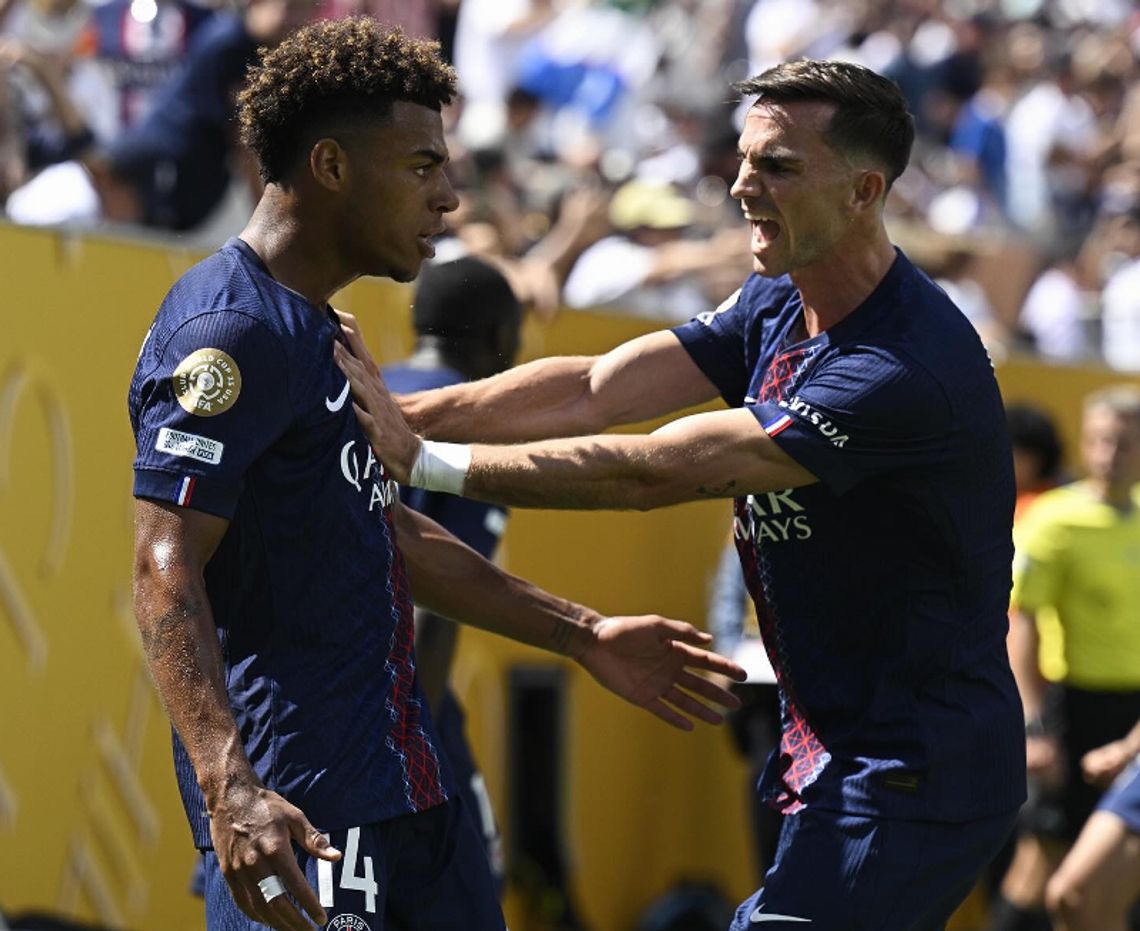 Klubowe MŚ w piłce nożnej - popis PSG w półfinale z Realem