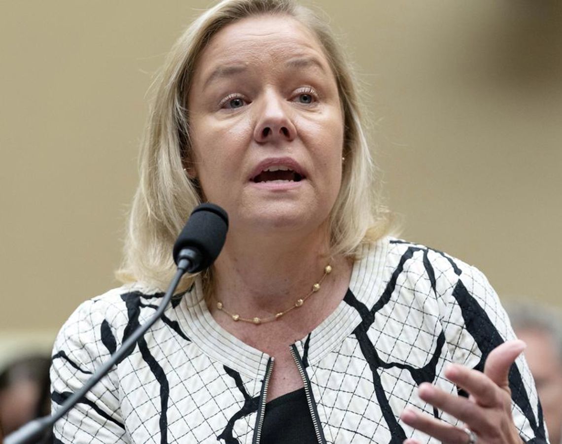 Komitet Olimpijski USA zakazał transpłciowym sportowcom rywalizować z kobietami Komitet Olimpijski USA zakazał transpłciowym sportowcom rywalizować z kobietami