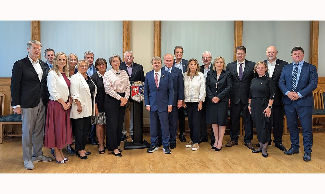 Kongresmen Quigley z wizytą w Związku Narodowym Polskim