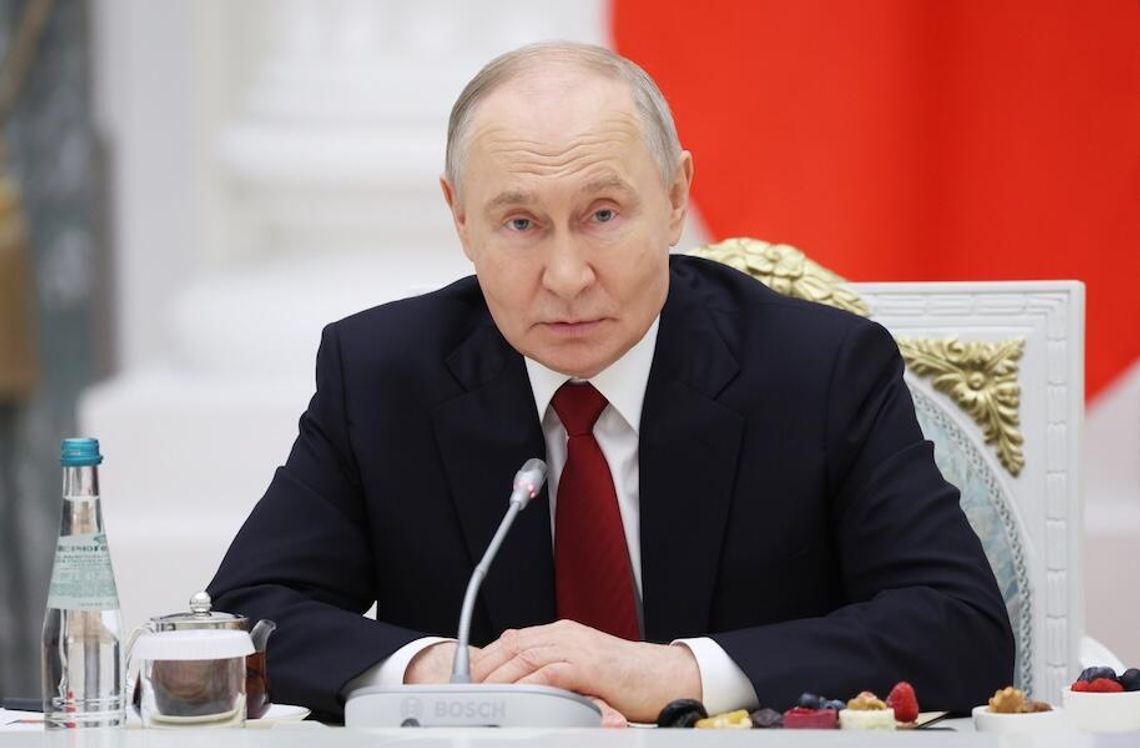 Kreml: Putin rozmawiał z Trumpem, przedstawiciele USA wkrótce odwiedzą Rosję