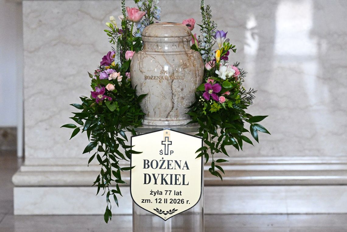 Ks. Andrzej Luter na pogrzebie Bożeny Dykiel: zawsze perfekcyjna; aktorka żywioł