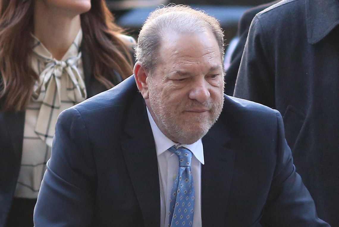 Ława przysięgłych: Weinstein winny napaści seksualnej