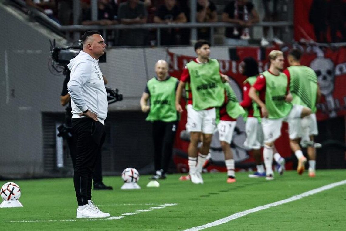 Liga Europy - porażka Jagiellonii, gol Kamińskiego w hicie z Milanem Liga Europy - porażka Jagiellonii, gol Kamińskiego w hicie z Milanem