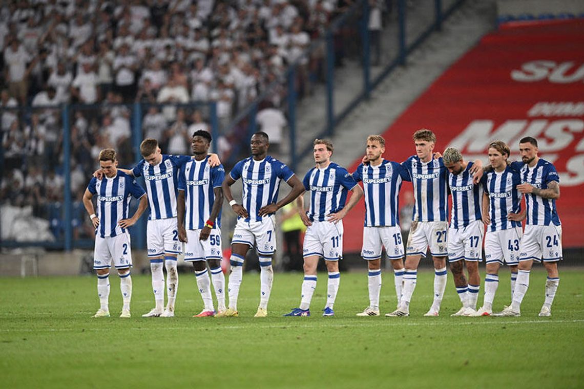 Liga Mistrzów – Lech przegrał z Aarhus w rzutach karnych i odpadł w 2. rundzie eliminacji Liga Mistrzów – Lech przegrał z Aarhus w rzutach karnych i odpadł w 2. rundzie eliminacji